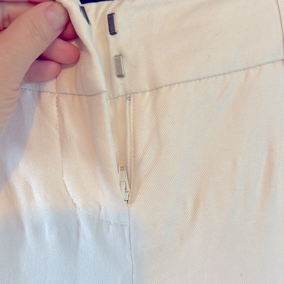 Size US2 Attitude by Jay Manual Women's Linen White Pants with Pockets - Picture 6 of 16